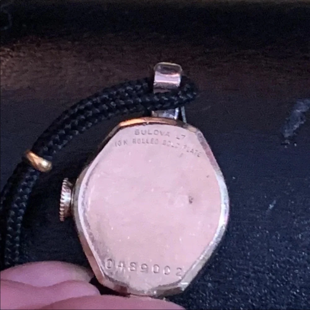 Bulova Vintage GOLD AND DIAMOND BULOVA LADIES WATCH VTG - Picture 7 of 8